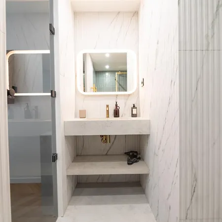 Stylish Flat In Paris' Center *