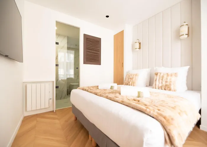 Stylish Flat In Paris' Center Appartement Parijs